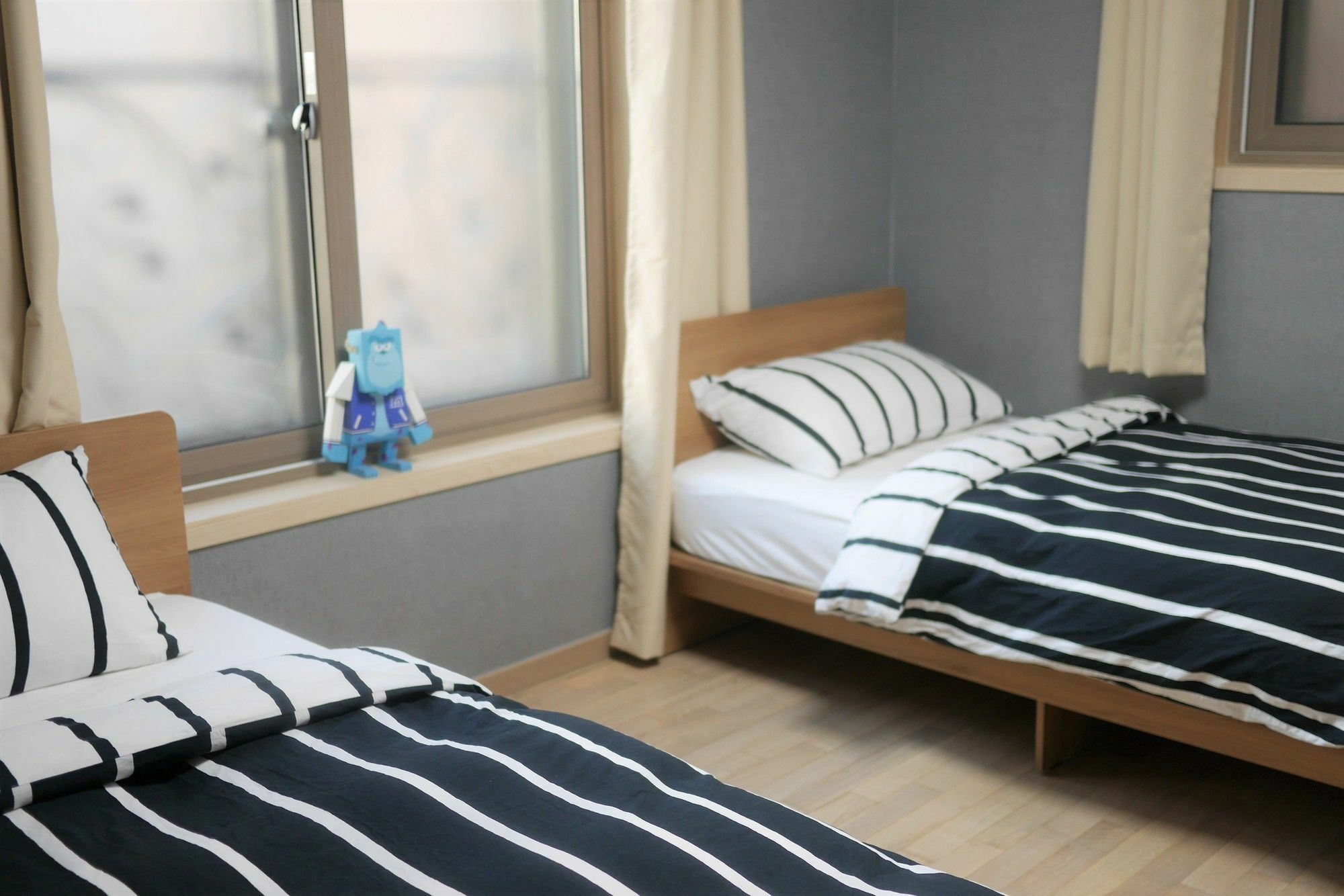 Red Stone Guesthouse โซล ภายนอก รูปภาพ
